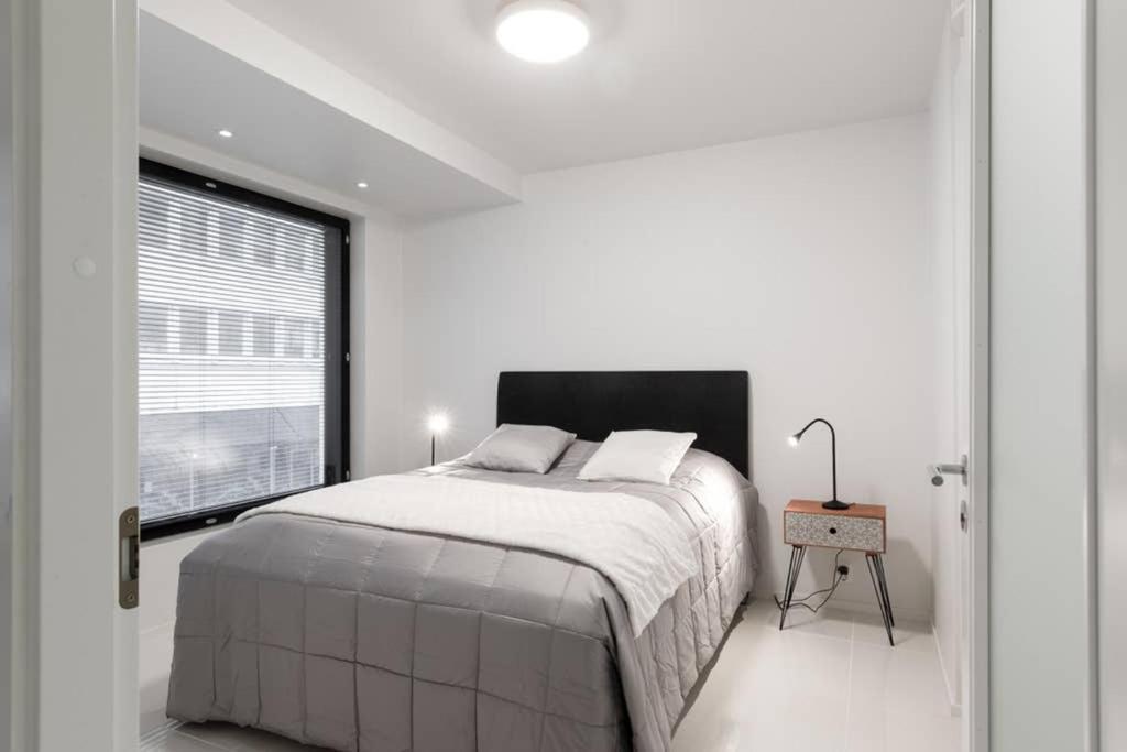 Sleek And Spacious 3 Bedroom Apartment In City Centre Helsinki Exterior foto